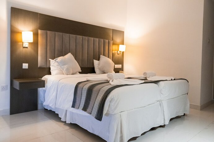 Imagen de la habitación del Hotel NAPA JAY HOTEL. Foto 15