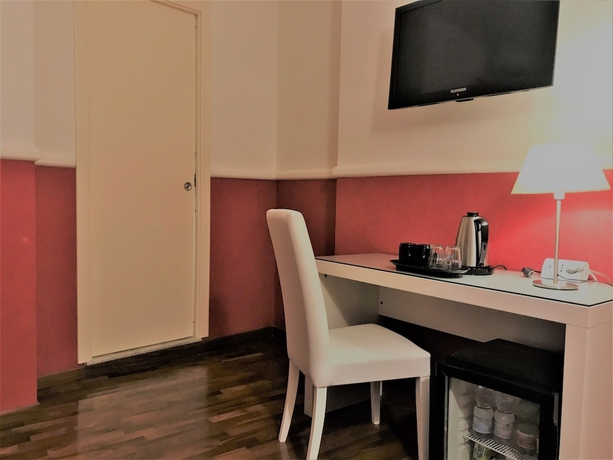 Imagen de la habitación del Hotel NAPOLIDAY BED & BREAKFAST RESIDENCE. Foto 5