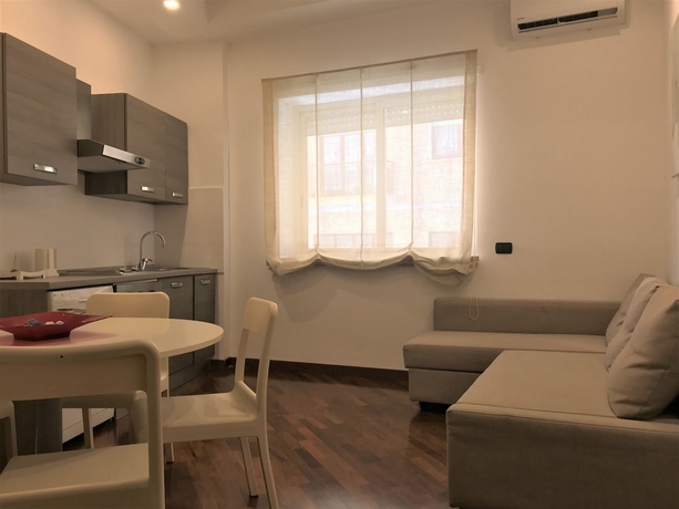 Imagen de la habitación del Hotel NAPOLIDAY BED & BREAKFAST RESIDENCE. Foto 7