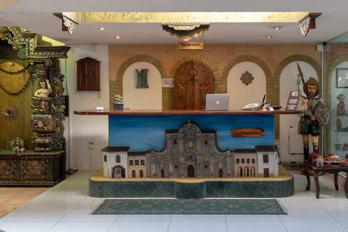 Imagen de los interiores del Hotel NASS Sol de Quito. Foto 11