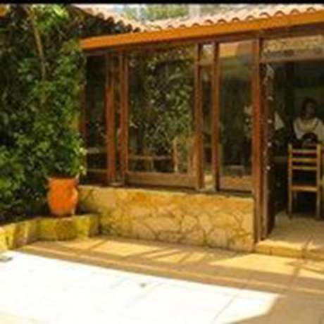 Imagen del bar/restaurante del Hotel NASS Sol de Quito. Foto 4