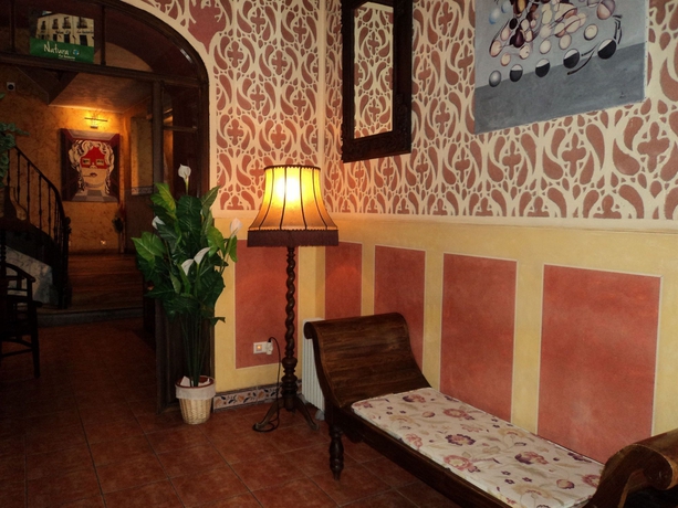 Imagen de los interiores del Hotel NATURA. Foto 5