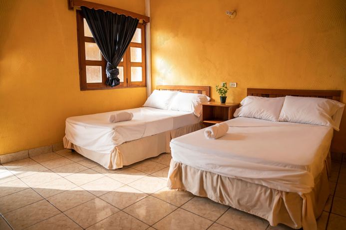 Imagen de la habitación del Hotel NATZ HOTEL. Foto 6