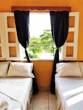 Imagen de la habitación del Hotel NATZ HOTEL. Foto 11