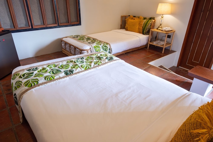 Imagen de la habitación del Hotel NAWA Wellness. Foto 5