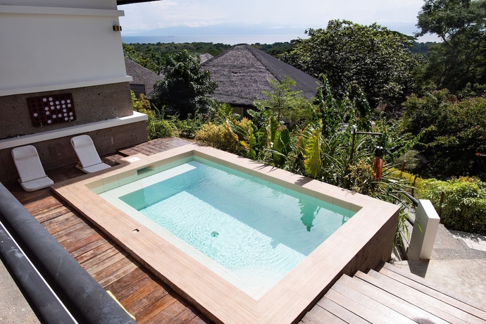 Imagen de la habitación del Hotel NAWA Wellness. Foto 17