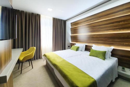 Imagen de la habitación del Hotel NB&Spa. Foto 8