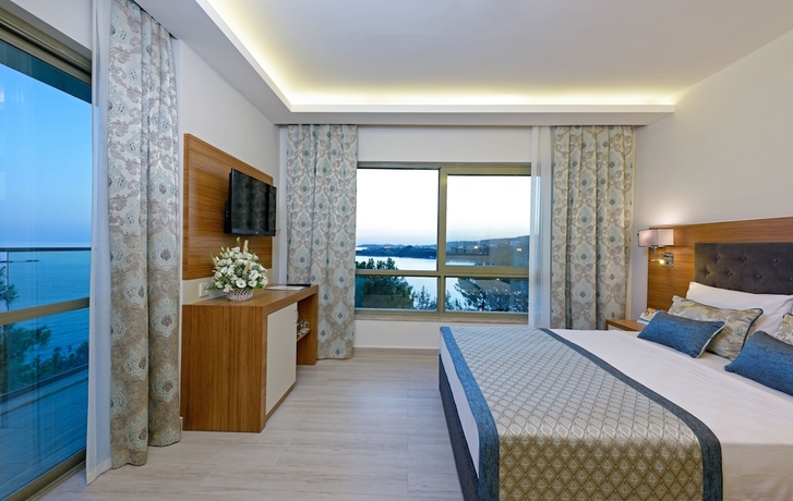 Imagen de la habitación del Hotel İNCEKUM WEST OTEL, İncekum. Foto 5