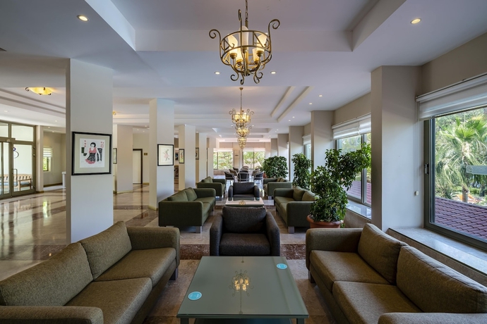 Imagen de la habitación del Hotel İNCEKUM WEST OTEL, İncekum. Foto 8