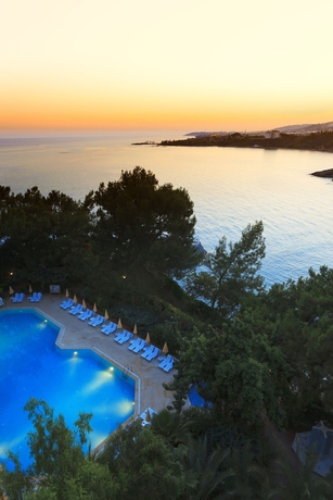 Imagen de la piscina del Hotel İNCEKUM WEST OTEL, İncekum. Foto 18