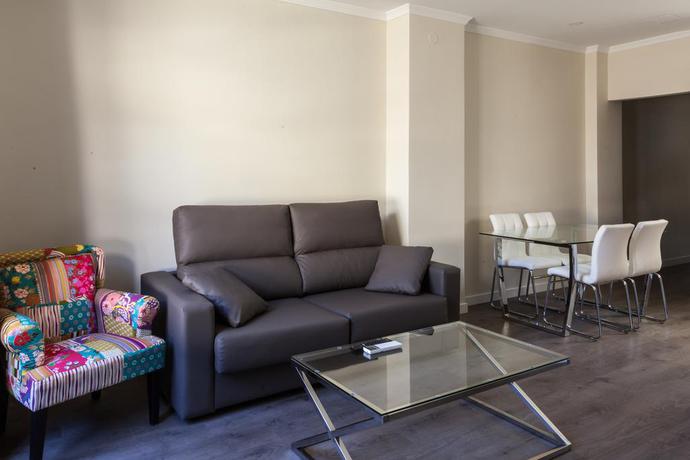 Imagen de la habitación del Hotel NCH Valentina Deluxe. Foto 6