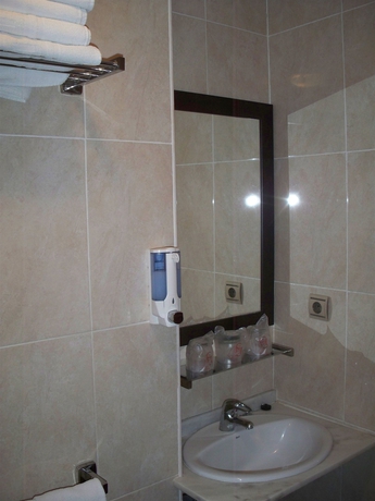 Imagen de la habitación del Hotel N.Ch Torremolinos. Foto 4