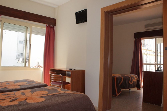 Imagen de la habitación del Hotel N.Ch Torremolinos. Foto 7