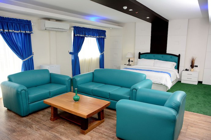 Imagen de la habitación del Hotel NDN Grand Hotel. Foto 7