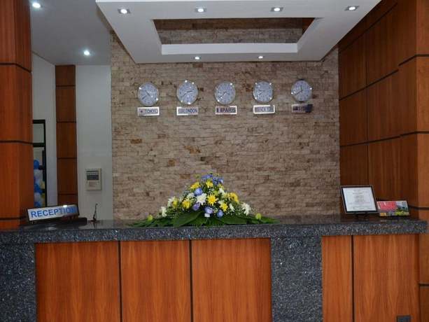 Imagen de los interiores del Hotel NDN Grand Hotel. Foto 17