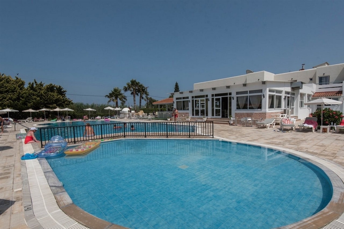 Imagen general del Hotel NEFELI, Lambi. Foto 2