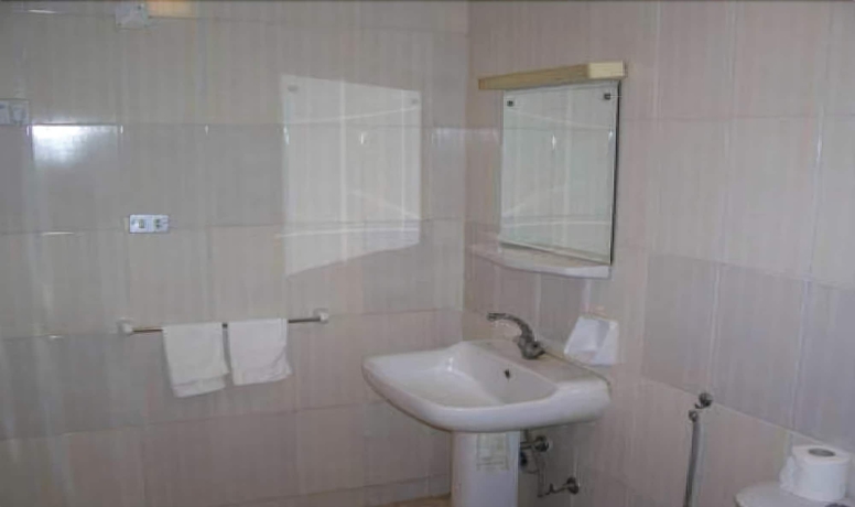 Imagen de la habitación del Hotel NEFERTARI ABU SIMBEL. Foto 6