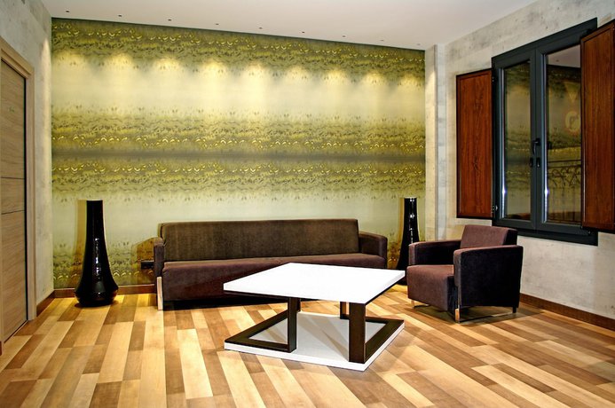 Imagen de los interiores del Hotel NERU con encanto. Foto 18