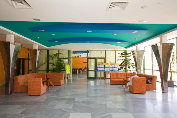 Imagen de los interiores del Hotel NESSEBAR BEACH. Foto 9