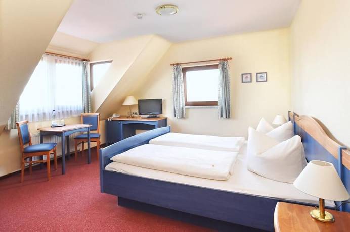 Imagen de la habitación del Hotel NEUE H&Ouml;HE. Foto 2