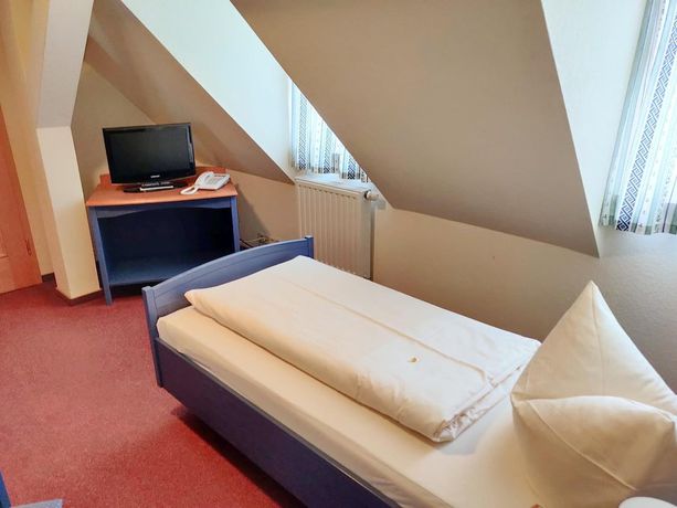 Imagen de la habitación del Hotel NEUE H&Ouml;HE. Foto 4