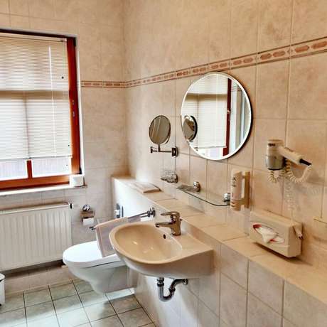 Imagen de la habitación del Hotel NEUE H&Ouml;HE. Foto 13