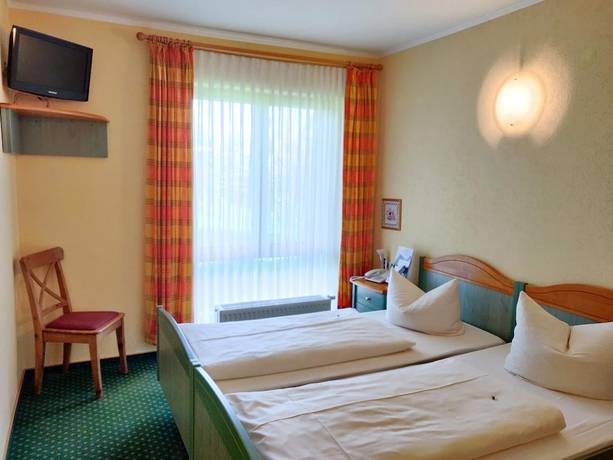 Imagen de la habitación del Hotel NEUE H&Ouml;HE. Foto 17