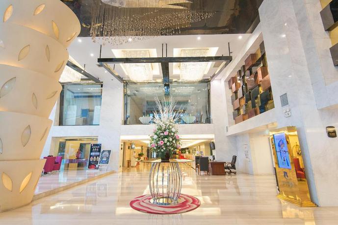 Imagen de los interiores del Hotel NEW BEACON INTERNATIONAL HOTEL WUHAN JINYINHU SUBW. Foto 6