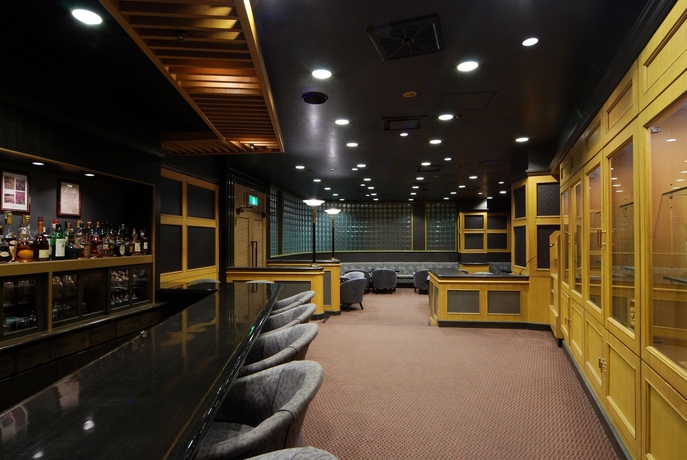 Imagen del bar/restaurante del Hotel NEW HIRODEN. Foto 4