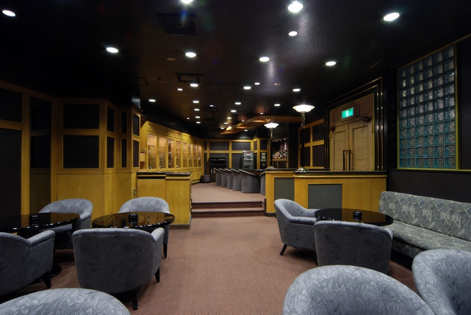 Imagen del bar/restaurante del Hotel NEW HIRODEN. Foto 5