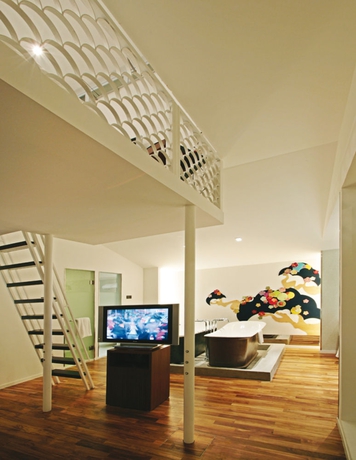 Imagen de los interiores del Hotel NEW MAJESTIC. Foto 11
