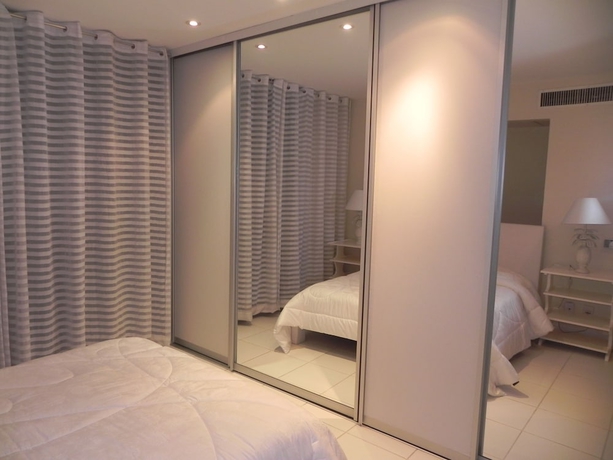 Imagen de la habitación del Hotel NEXT BARRA PRIME. Foto 3