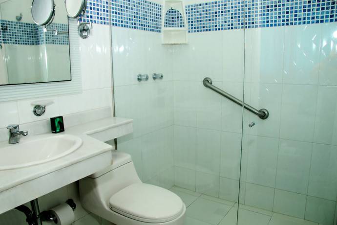 Imagen de la habitación del Hotel NG. Foto 11