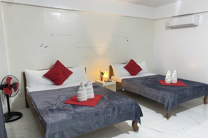 Imagen de la habitación del Hotel NGBMPC Hostel Puerto Galera. Foto 13