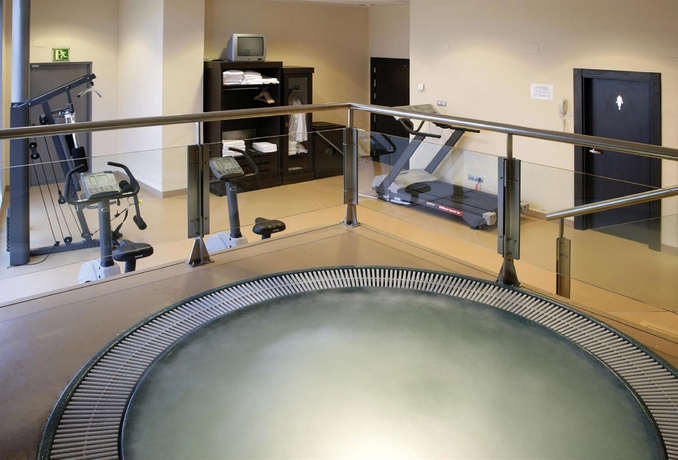 Imagen de los interiores del Hotel NH Alcorcon. Foto 16