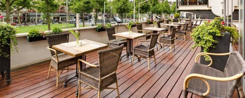 Imagen de los exteriores del Hotel NH Amsterdam Caransa. Foto 10