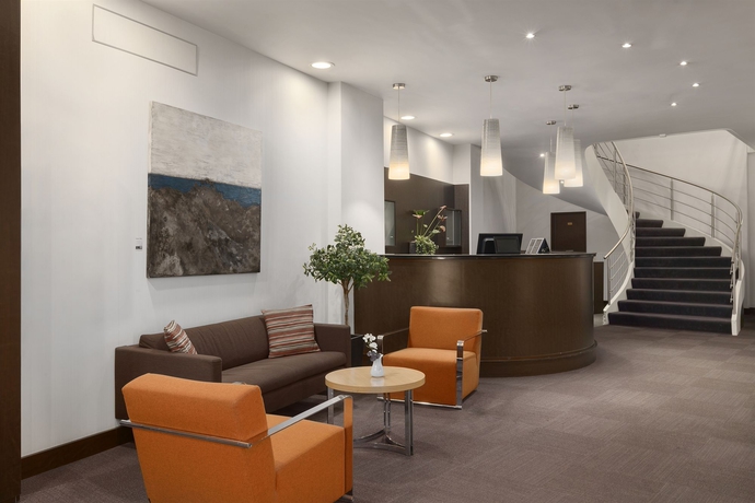 Imagen de los interiores del Hotel NH Amsterdam Caransa. Foto 12