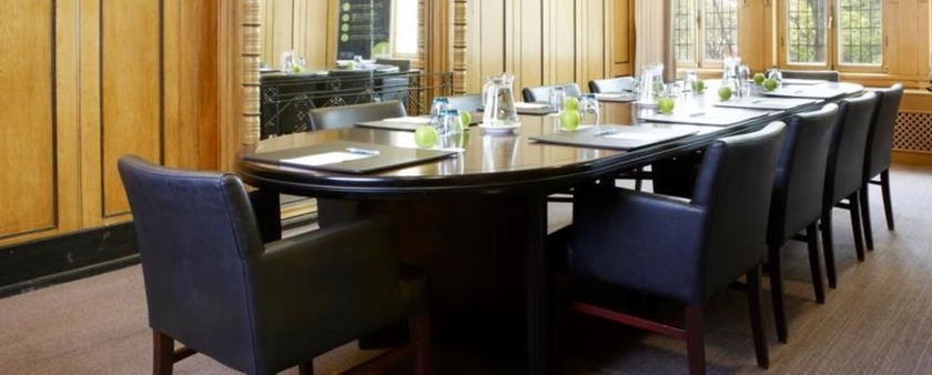 Imagen de los interiores del Hotel NH Amsterdam Schiller. Foto 11