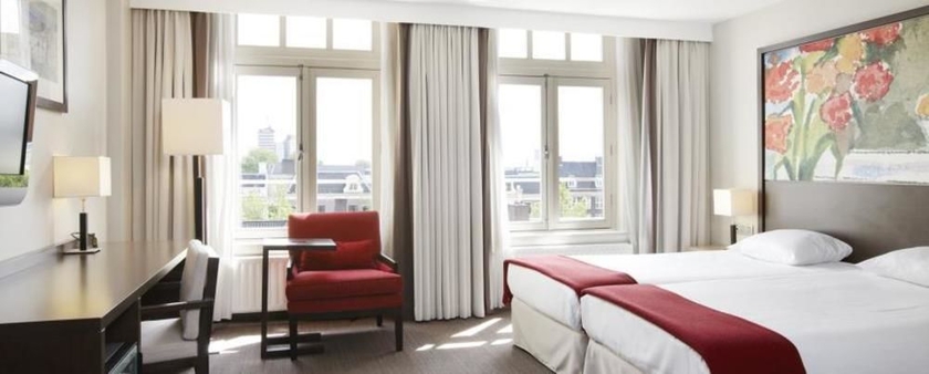 Imagen de la habitación del Hotel NH Amsterdam Schiller. Foto 8