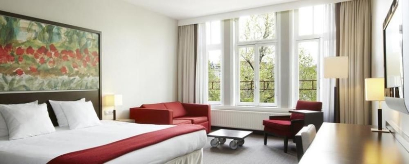 Imagen de la habitación del Hotel NH Amsterdam Schiller. Foto 9