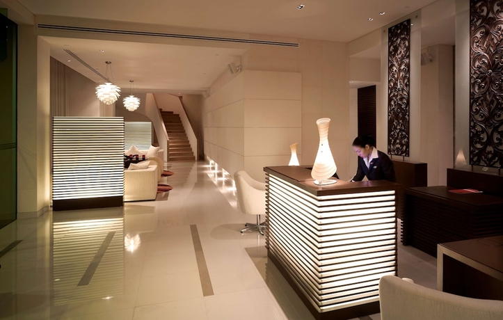 Imagen de los interiores del Hotel NH Bangkok Asoke. Foto 19