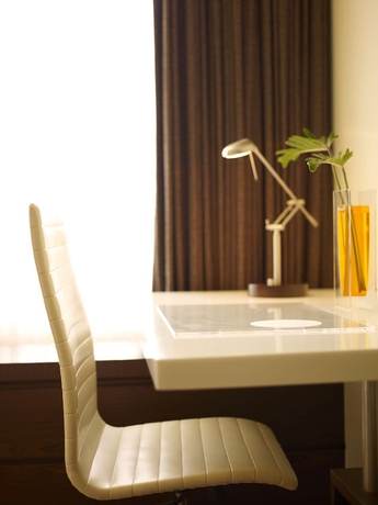 Imagen de la habitación del Hotel NH Bangkok Asoke. Foto 15