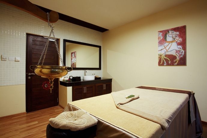 Imagen de los interiores del Hotel NH Bentota Ceysands Resort. Foto 10