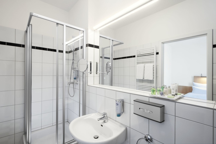 Imagen de la habitación del Hotel NH Berlin City West. Foto 11