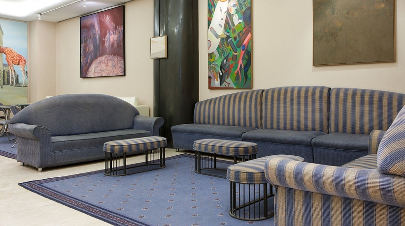 Imagen de los interiores del Hotel NH Bilbao Deusto. Foto 14