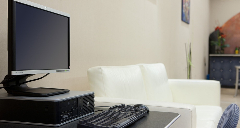 Imagen de los interiores del Hotel NH Bilbao Deusto. Foto 15