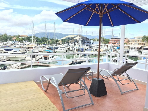 Imagen de los exteriores del Hotel NH Boat Lagoon Phuket Resort. Foto 12