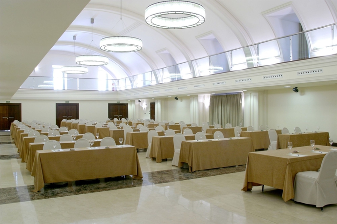 Imagen de los interiores del Hotel NH COLLECTION PALACIO DE ARANJUEZ. Foto 9