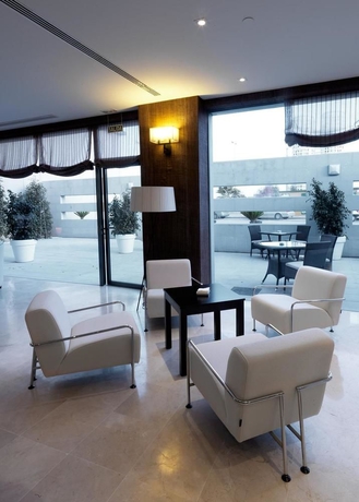 Imagen de los interiores del Hotel NH Campo de Gibraltar. Foto 14