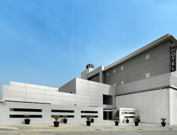 Imagen general del Hotel NH Campo de Gibraltar. Foto 2